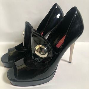 Betsey Johnson Black Patent Pumps Size 8